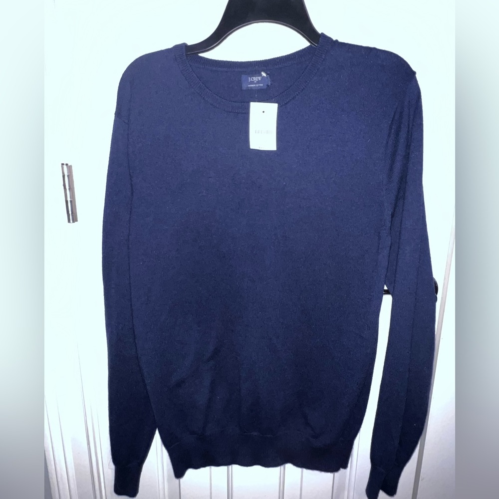 NWT J Crew Men’s Navy lightweight sweater.